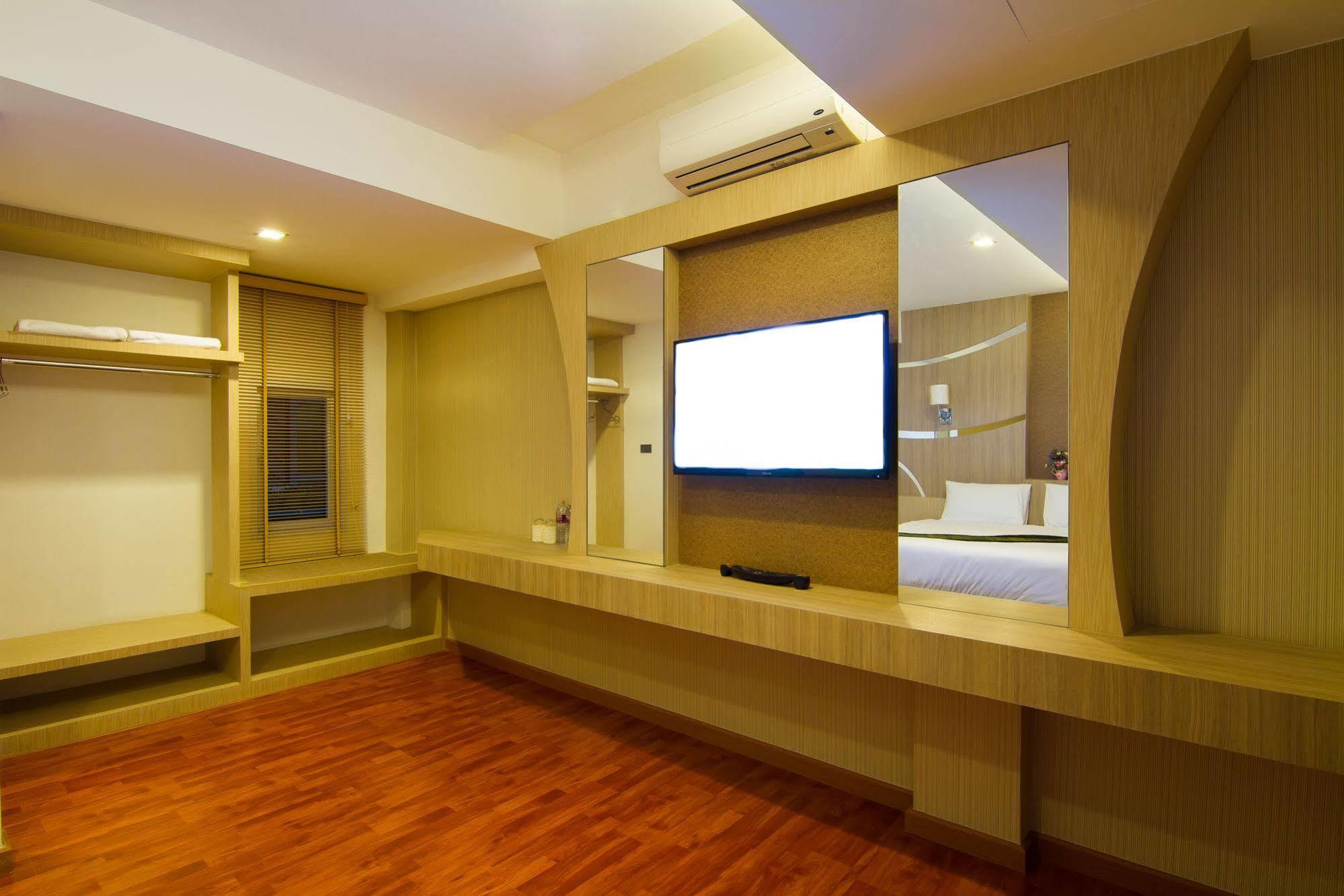 Delio Boutique Hotel Udon Thani Ngoại thất bức ảnh